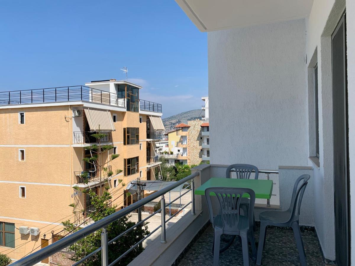 The First Hotel Saranda Εξωτερικό φωτογραφία