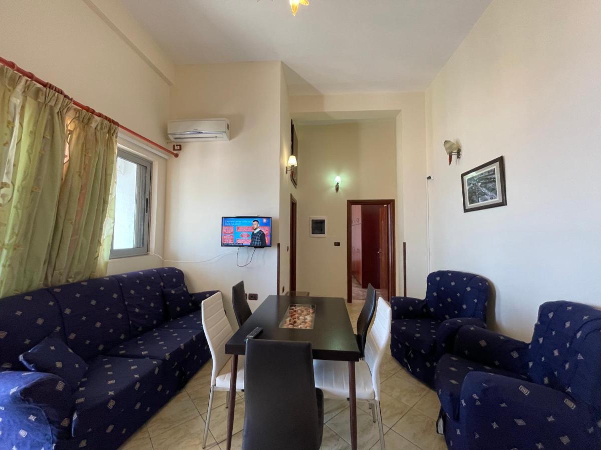 The First Hotel Saranda Εξωτερικό φωτογραφία
