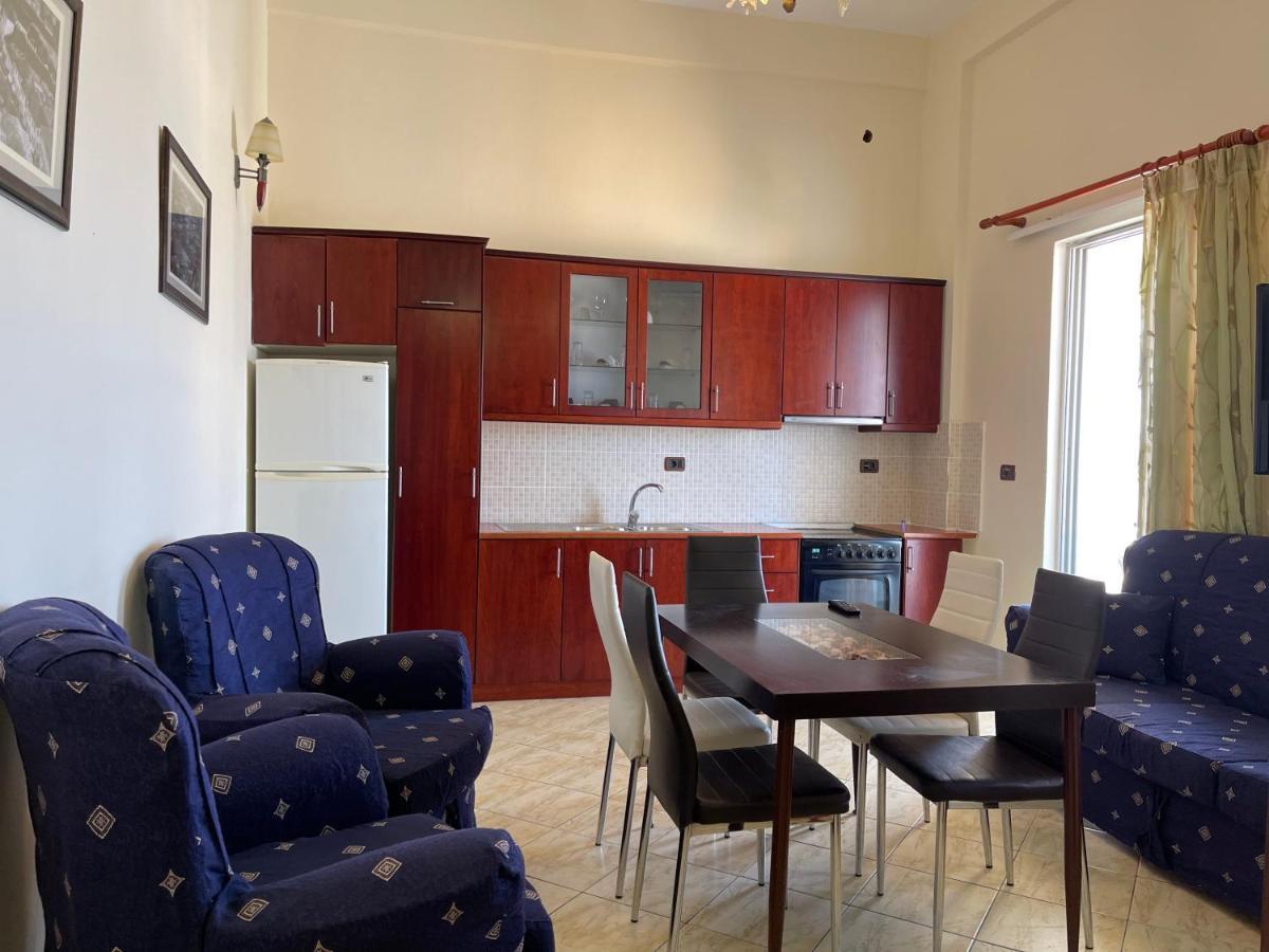 The First Hotel Saranda Εξωτερικό φωτογραφία