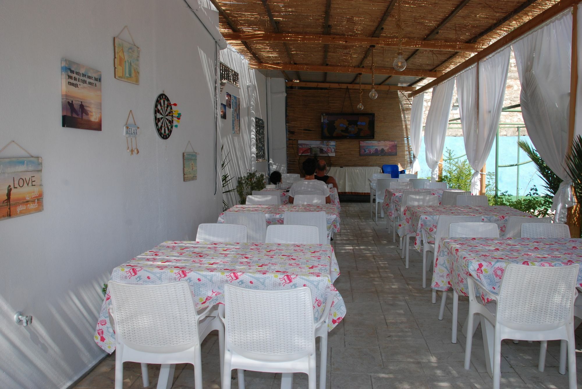 The First Hotel Saranda Εξωτερικό φωτογραφία